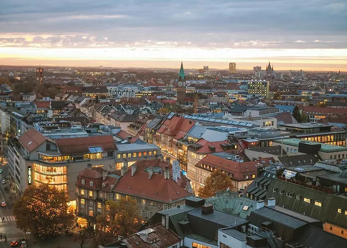 Arrivel Hotel Am Bergson - Bisher Hotel Neuner Munich
