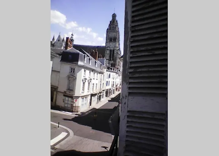 Meublé tourisme classé 1 étoile - coeur de ville quartier cathédrale Tours
