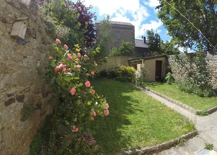 IDEAL-à 1 mn Plage/sillon -jardin privé- 1/6 pers Saint-Malo