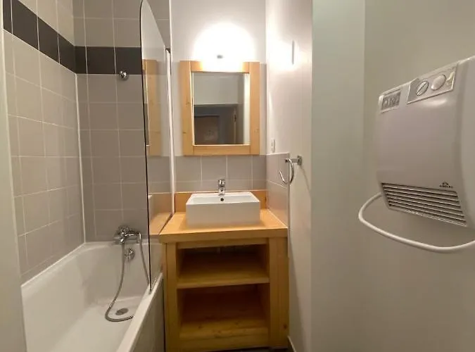 Boutique Appartement hyper-centre Loudenvielle 6personnes Jardin proche Balnéa et Skywall