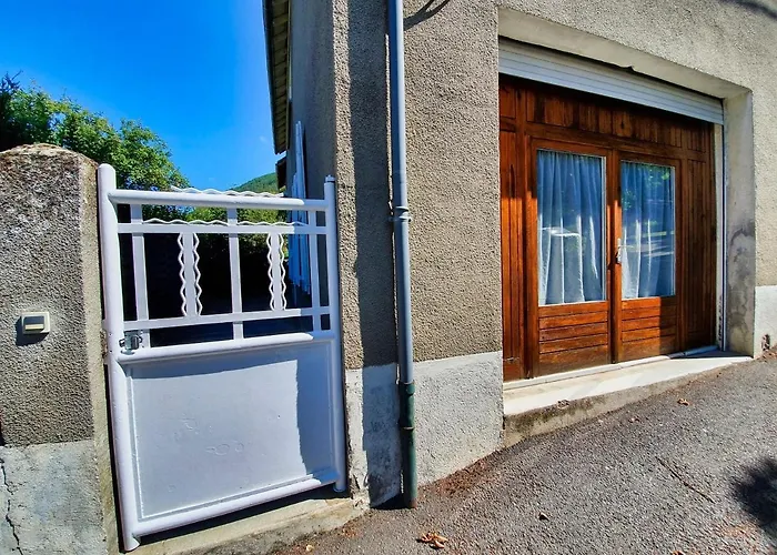 Boutique Idéalement situé, spacieux et agréable, parking gratuit et classé 3 étoiles Mende