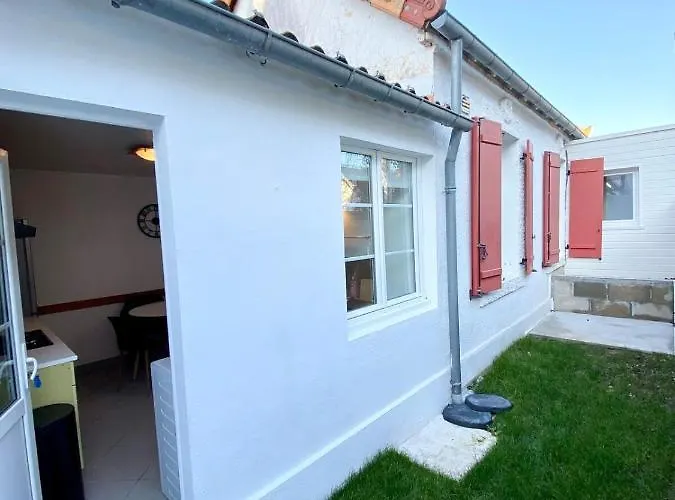 Maisonnette archi cocooning Plages à pied Larmor-Plage Privée