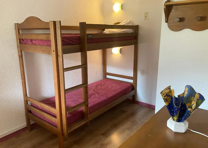 Appartement 4/6 pers 38m2, vue montagne, piscine chauffée, 500m centre ville Cauterets