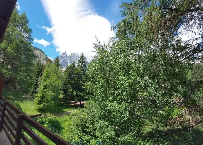 Casa Vacanza Con Giardino Vista Monte Bianco Courmayeur Privée