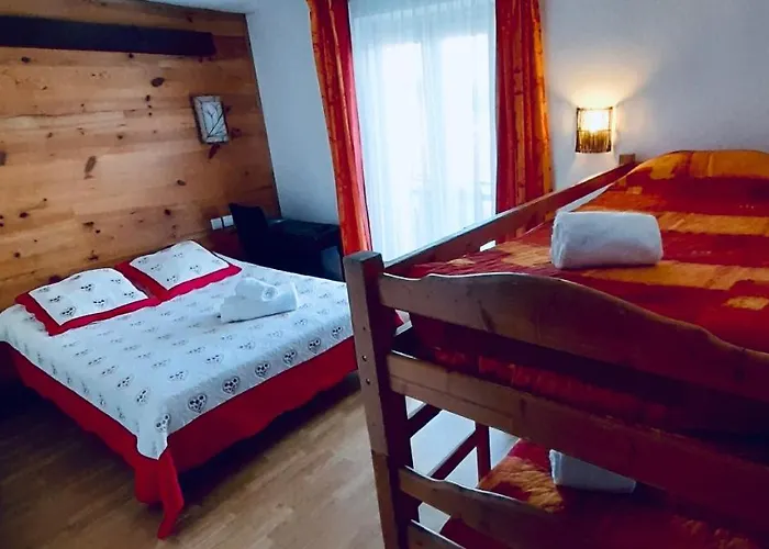 Les Angles (Pyrenees-Orientales) Hébergements
