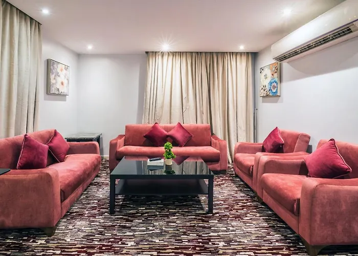 Carawan Service Apartment Al Tahliya DDjeddah