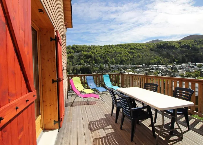 Chalet 4* avec Terrasse Panoramique, WiFi et Parking, 8 Pers. - FR-1-608-15 Le Mont-Dore