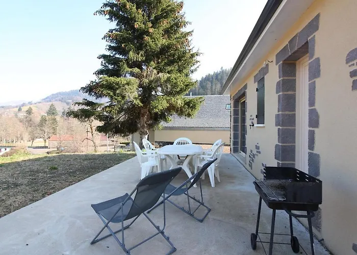 Maison récente 70m² | 8 pers | 3 chambres | Terrasse | Parking | La Bourboule - FR-1-608-203