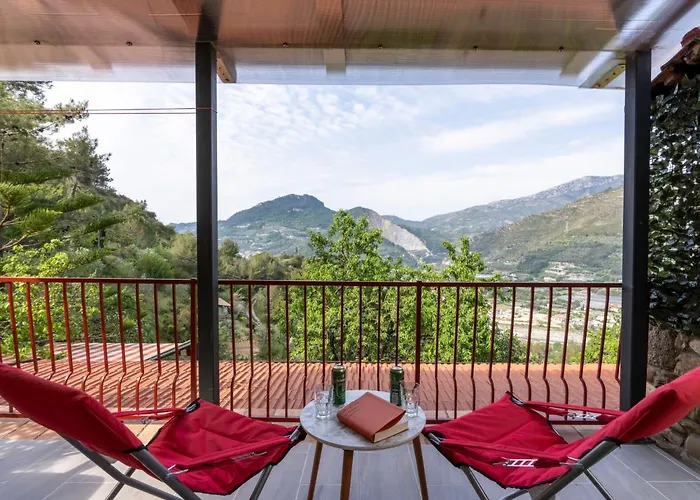 Villa Il Nido Della Poiana By Interhome Vintimille avec Piscine