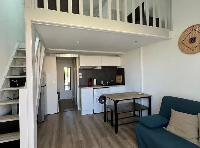 Petite maison de vacances au bord de l'eau Leucate acceptant les animaux