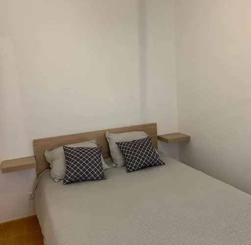 Cozy Family Apartment In Cascais