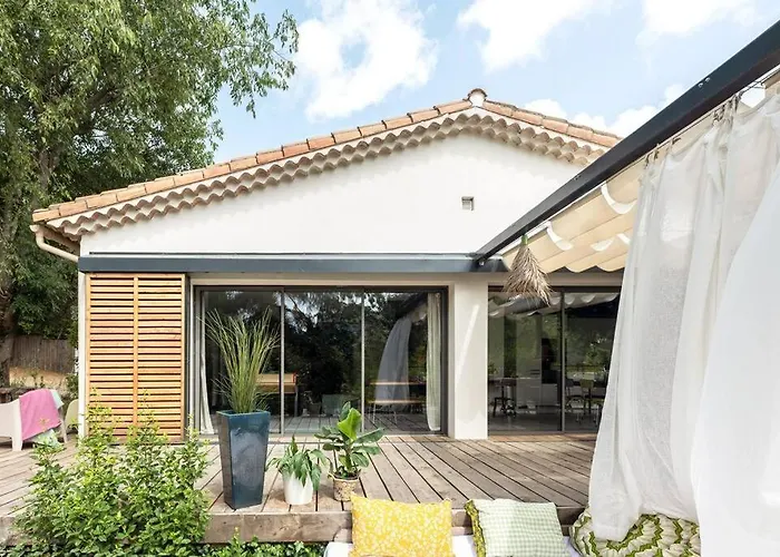 La Coursive : belle maison de standing avec piscine Montpellier