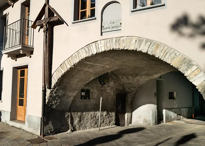 Alpine Apartment Aoste