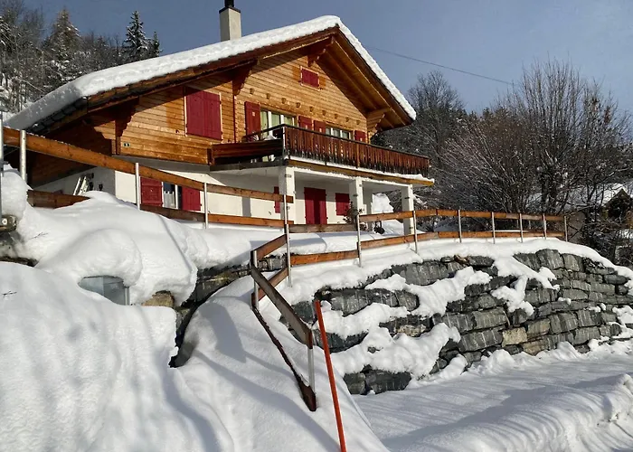 Appartement Chalet Tyl, vue imprenable sur les Alpes Valaisannes à Crans-Montana