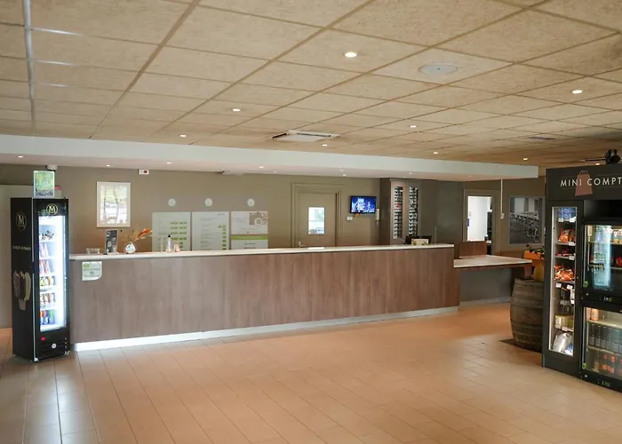 Hotel Campanile Roissy