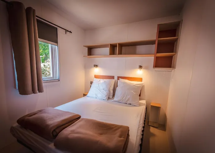 Camping le Roucan West Vias acceptant les animaux