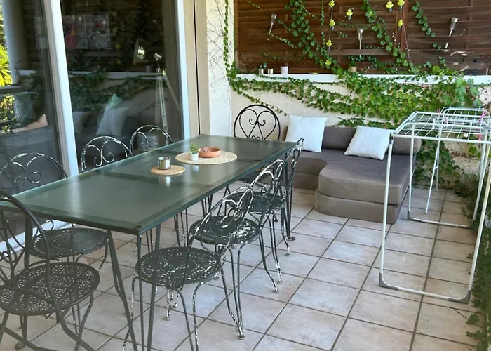 Villa Maison Jumelee Eucalyptus Juan Les Pins à Antibes