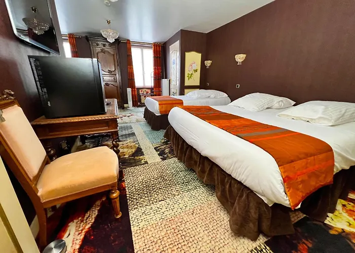 Hotel De La Poste Langres