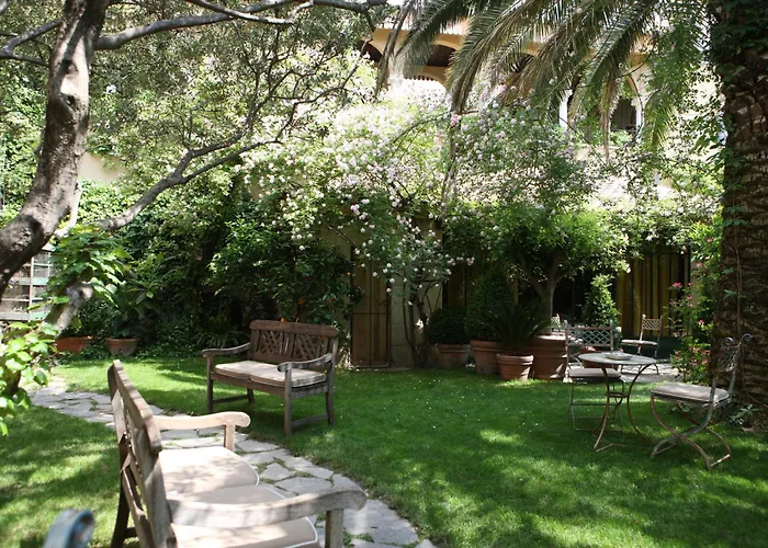 Hotel Jardins Secrets à Nîmes