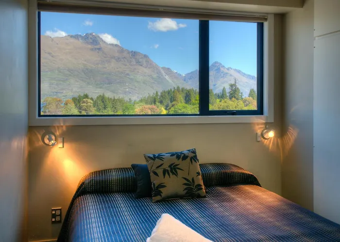 Queenstown 