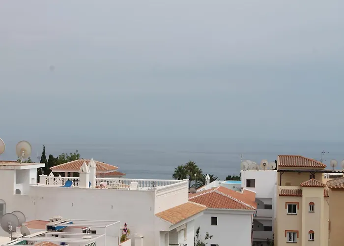 Apartamentos Turisticos Plaza Del Olvido Nerja
