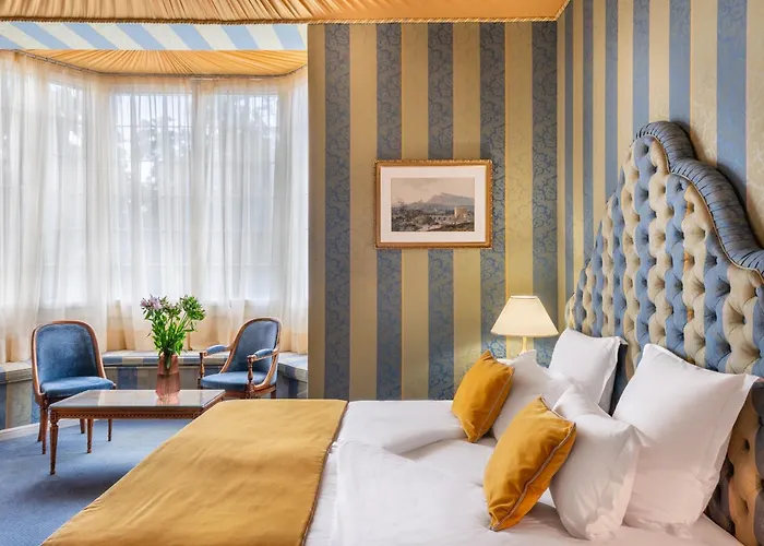 Grand Hôtel Des Templiers Reims