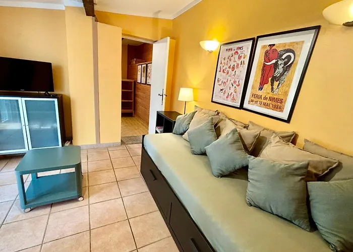 Villa Mazet proche Golf à Nîmes Privée