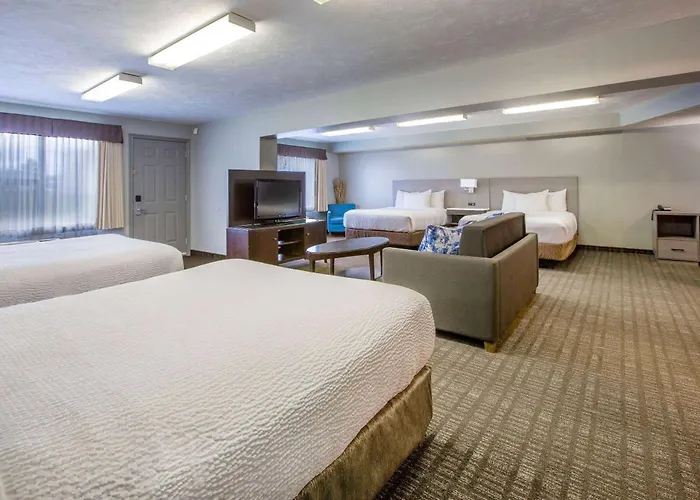 Days Inn & Suites By Wyndham Moncton