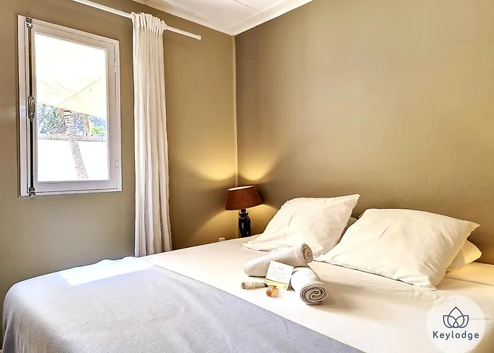 Villa La Cabane - 3 Etoiles - A 2 Mins De La Plage - Saint-Gilles