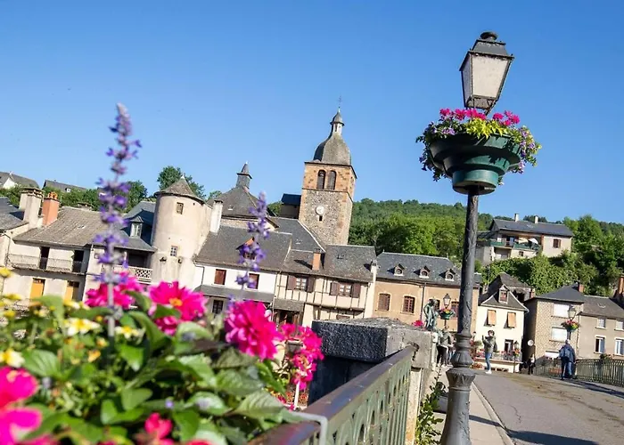 Saint-Geniez-dʼOlt 
