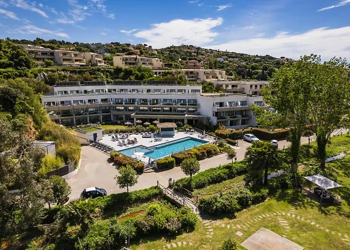 Porticcio (Corsica) Hotel qui Accepte les Chiens