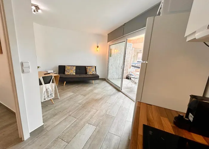 Wonderful Apartment In Castell-Platja d'Aro