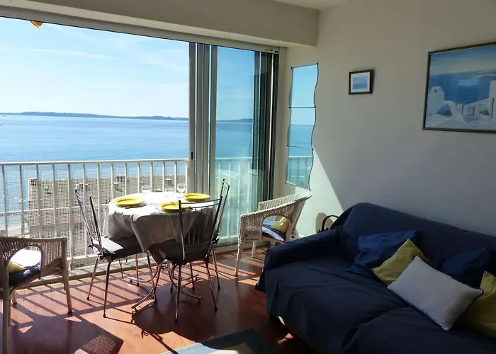 Studio Vue Mer avec Climatisation au Lavandou - FR-1-308-50 Le Lavandou