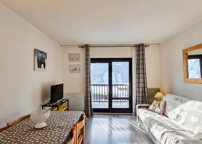 Studio rénové proche des pistes avec balcon et casier à ski - FR-1-425-172 Flaine