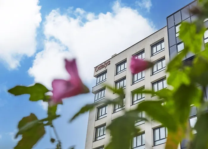 Rueil-Malmaison Hotels