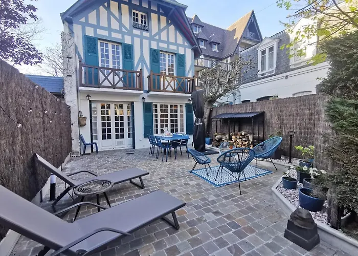 Villa normande - Les Crapauds Fous - proximité Centre Ville et Plage Deauville