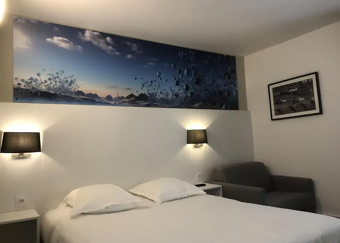 Hotel The Originals Bernay Acropole acceptant les animaux