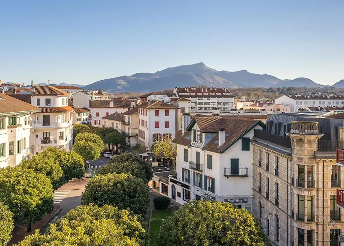Saint-Jean-de-Luz Resorts