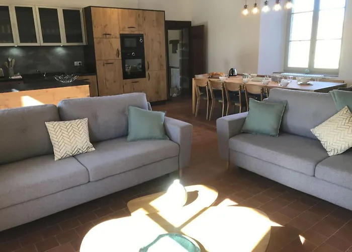 Élégant gîte 18ème siècle rénové avec piscine couverte, terrasse et grand terrain aux Herbiers. - FR-1-426-406 Les Herbiers Privée