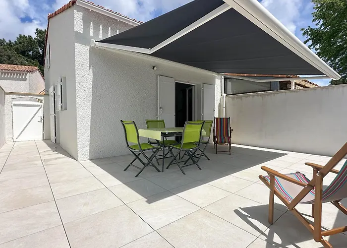 Maison de Vacances Confortable, Animaux Acceptés, Parking, WiFi - FR-1-705-21 La Palmyre Privée