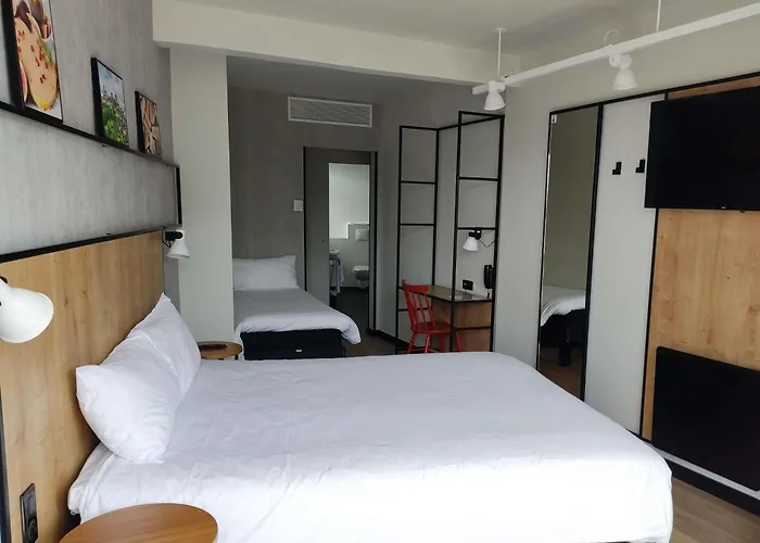 Boutique Hotel Ibis Brive Centre