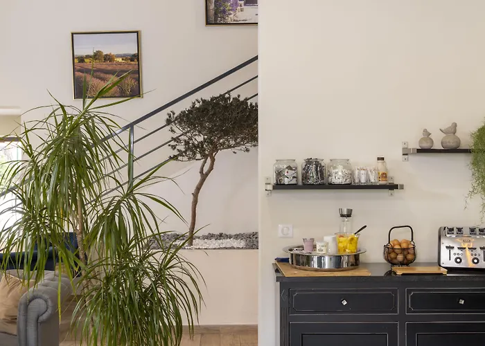 Boutique Hôtel&Résidence Lou Paradou Gréoux Les Bains