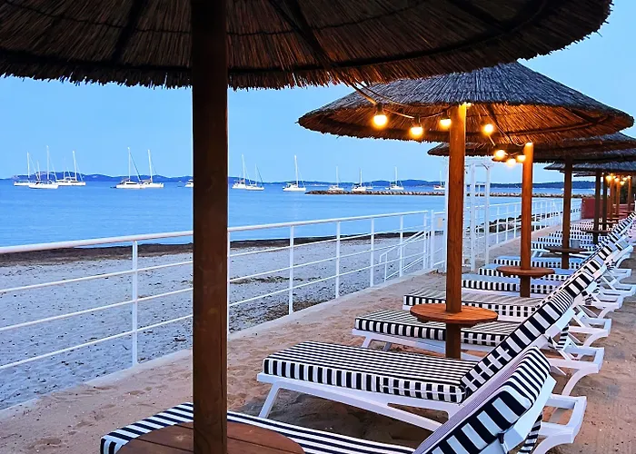 Hotel La Potiniere Hyères