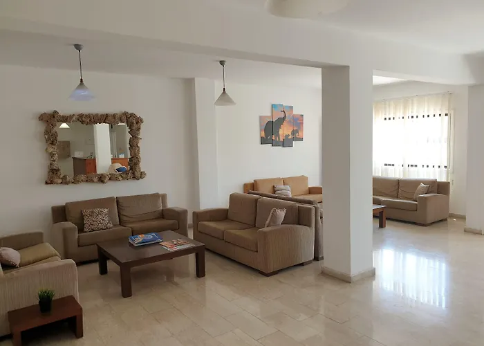 Ayía Nápa Pet Friendly Hotels