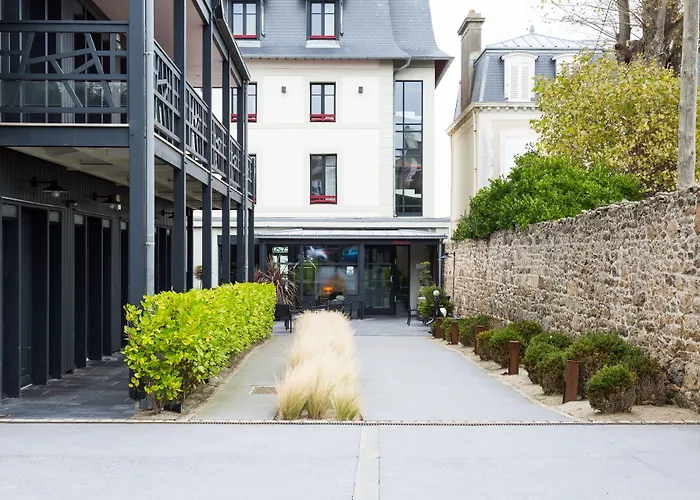 Hôtel Restaurant Ar Iniz Saint-Malo