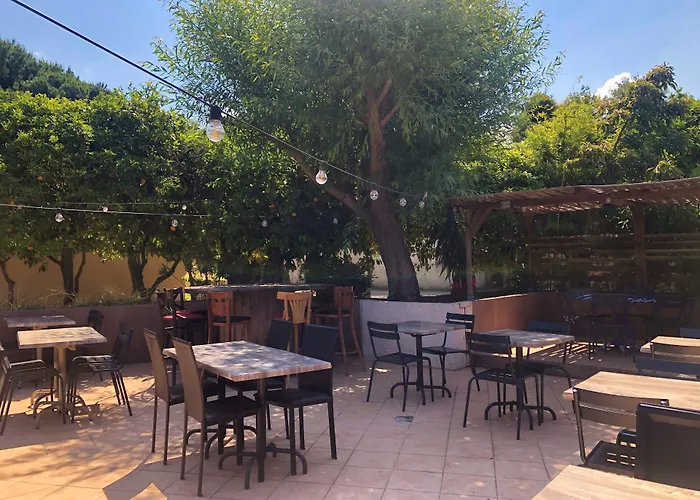 Camping Dolce Vita Calvi  acceptant les animaux