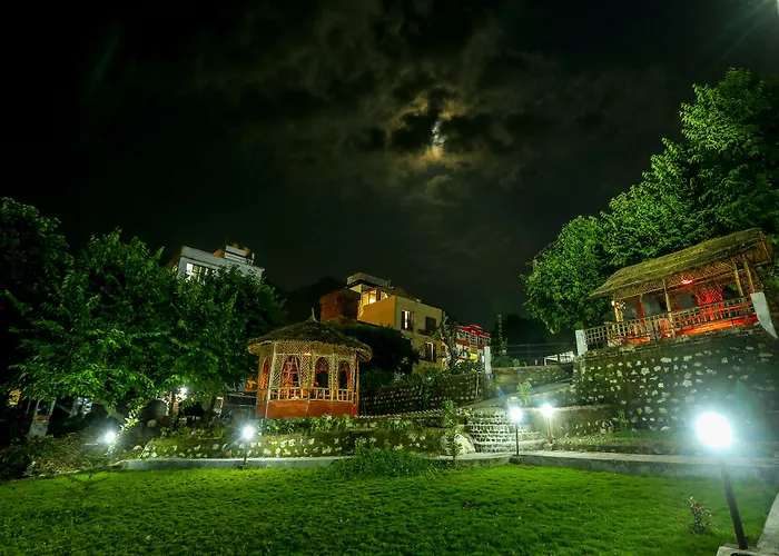 Boutique Raj Resort Tapovan