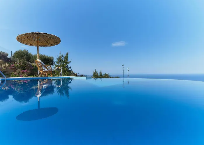 Nymphes Luxury Apartments Agia Pelagia 