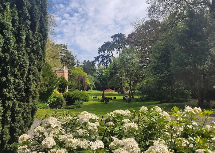 Pont-Audemer Pet Friendly Hotels