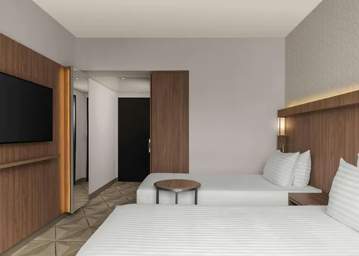 Boutique Courtyard by Marriott Paris Porte de Versailles Issy-les-Moulineaux